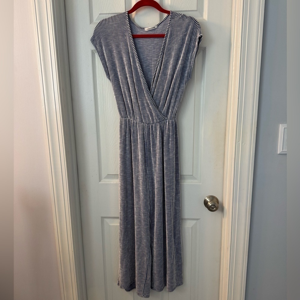 Caution To The Wind navy and white cropped jumpsuit Size M
